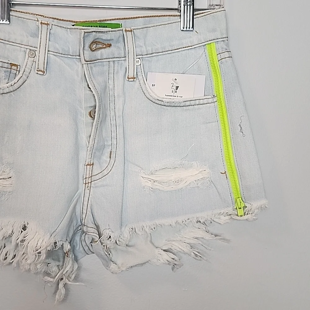 Sandrine Rose by Free People side zipper shorts size 24
